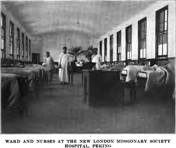 1914 - Ward and nurses, Mission Hospital, Peking
